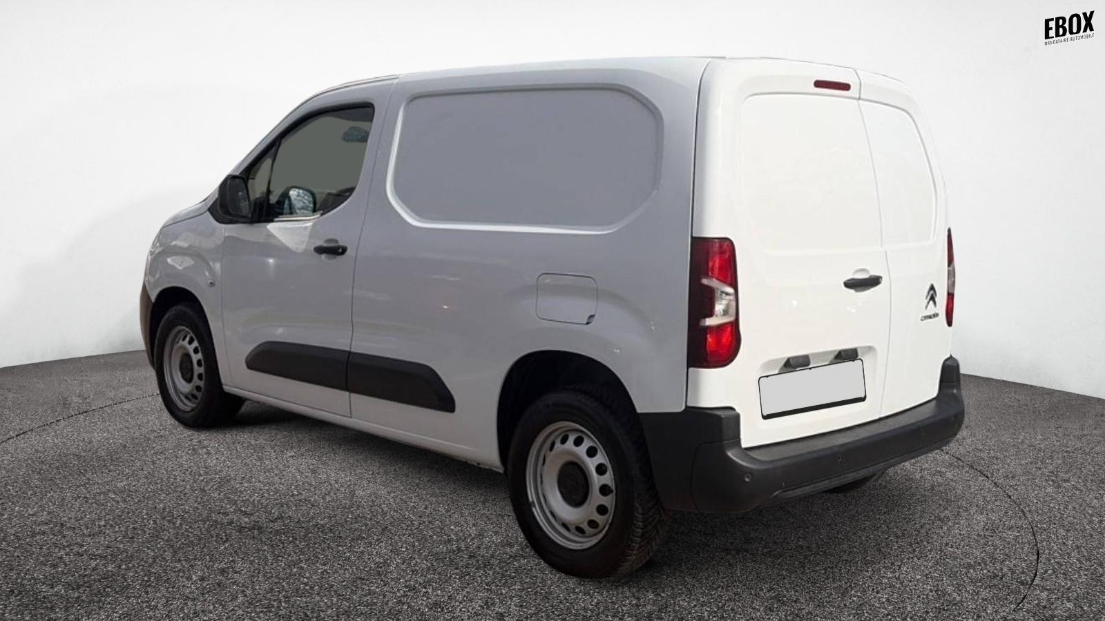 228389_p28 - CITROEN - BERLINGO - 2022 - photo 3
