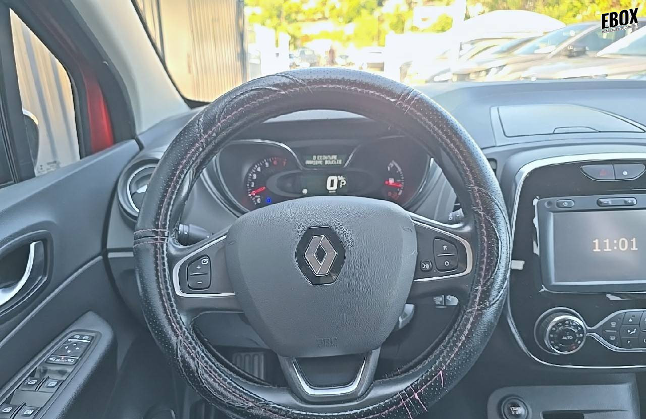 228403_p28 - RENAULT - CAPTUR - 2018 - photo 7