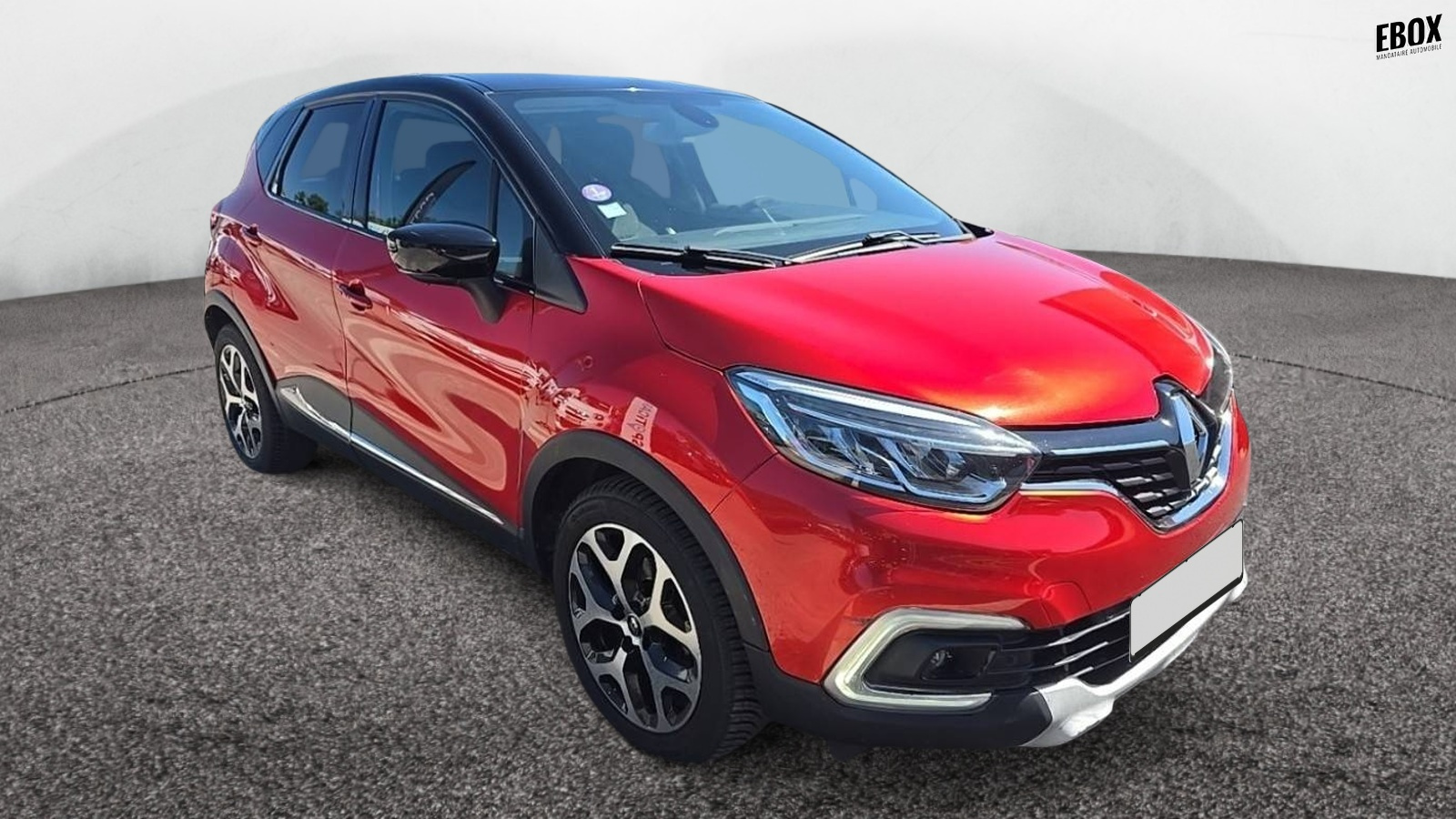 228403_p28 - RENAULT - CAPTUR - 2018 - photo 2
