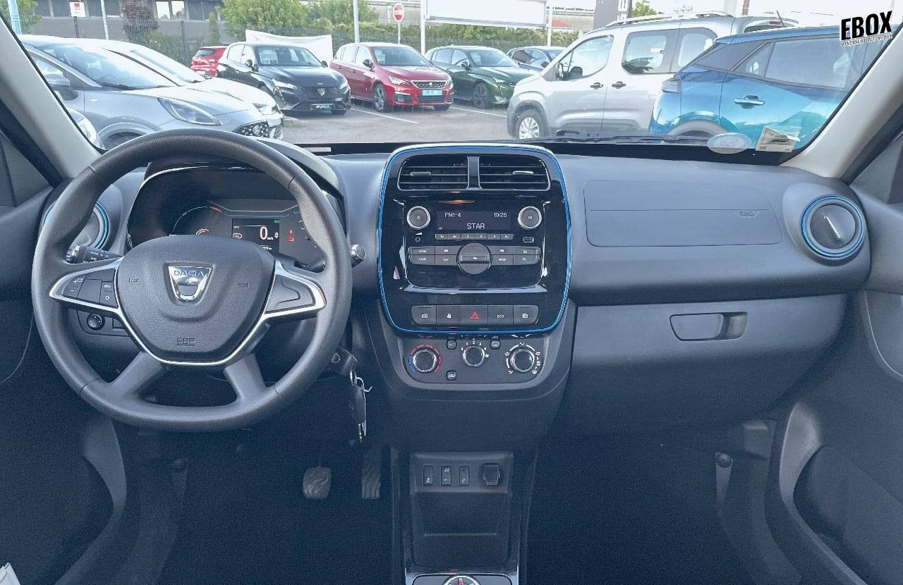 228460_p28 - DACIA - SPRING - 2022 - photo 6