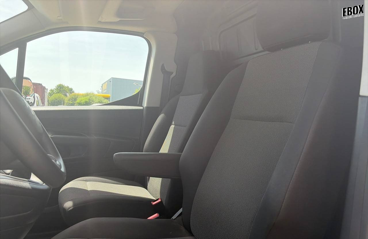228488_p28 - CITROEN - BERLINGO - 2022 - photo 5