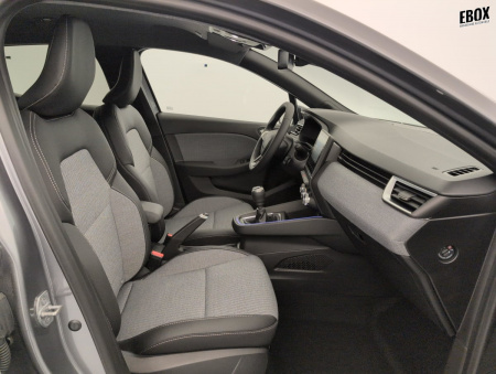 410823_p2 - RENAULT - CLIO 5 - 2026