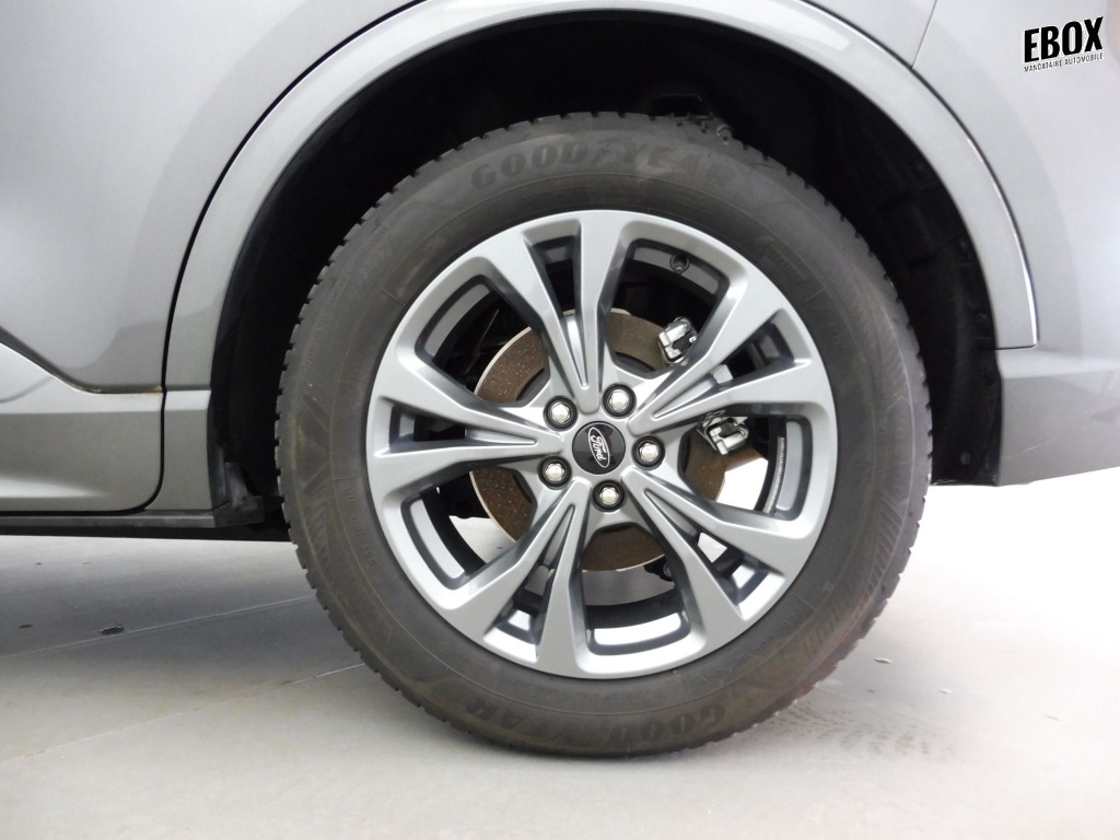 70362_p51 - FORD - KUGA - 2024 - photo 12