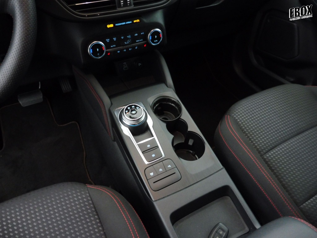 70362_p51 - FORD - KUGA - 2024 - photo 14