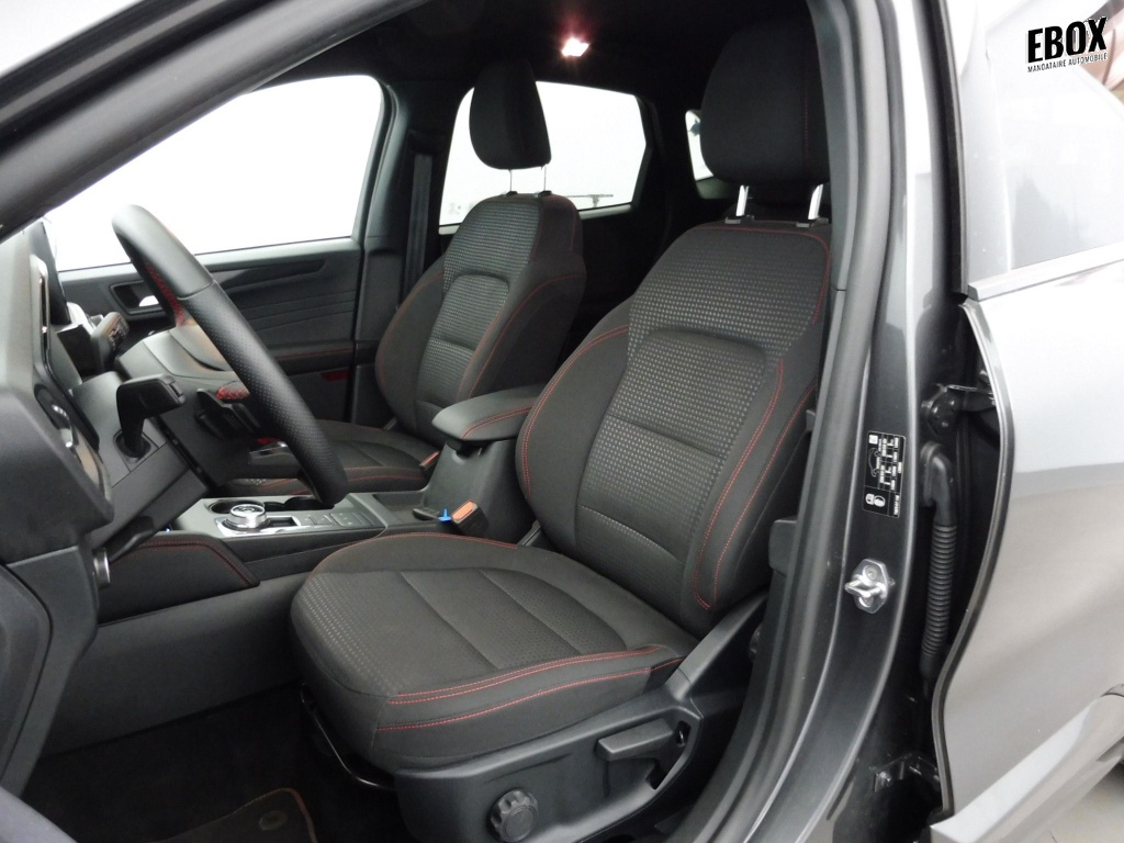 70362_p51 - FORD - KUGA - 2024 - photo 15