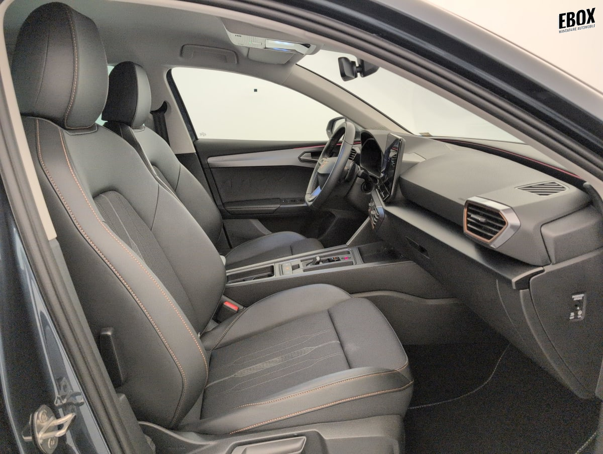 406339_p2 - CUPRA - LEON - 2023 - photo 9