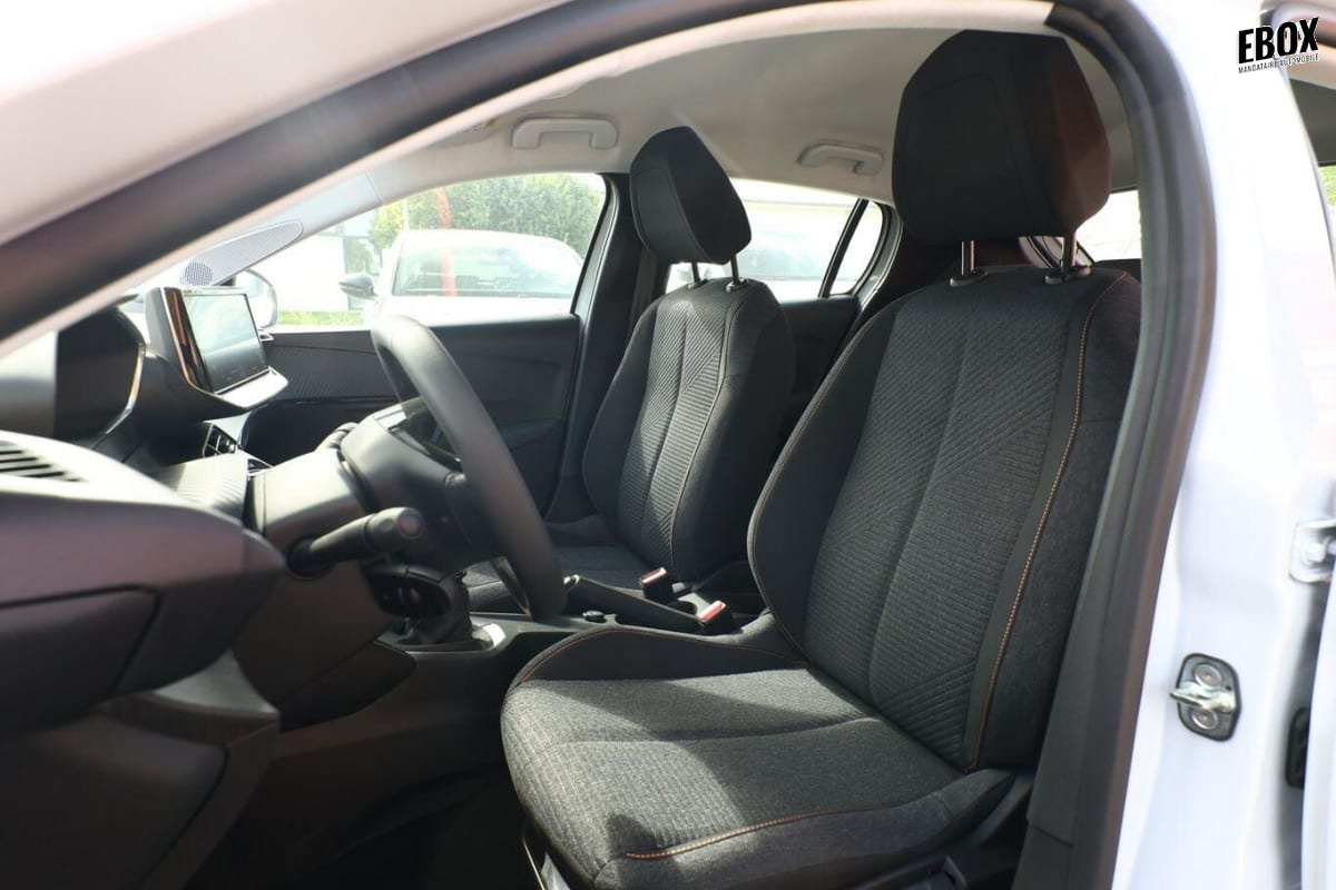409486_p2 - PEUGEOT - 208 - 2026 - photo 6