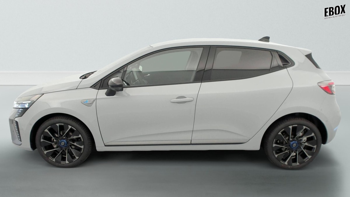 403112_p2 - RENAULT - CLIO 5 - 2025 - photo 4
