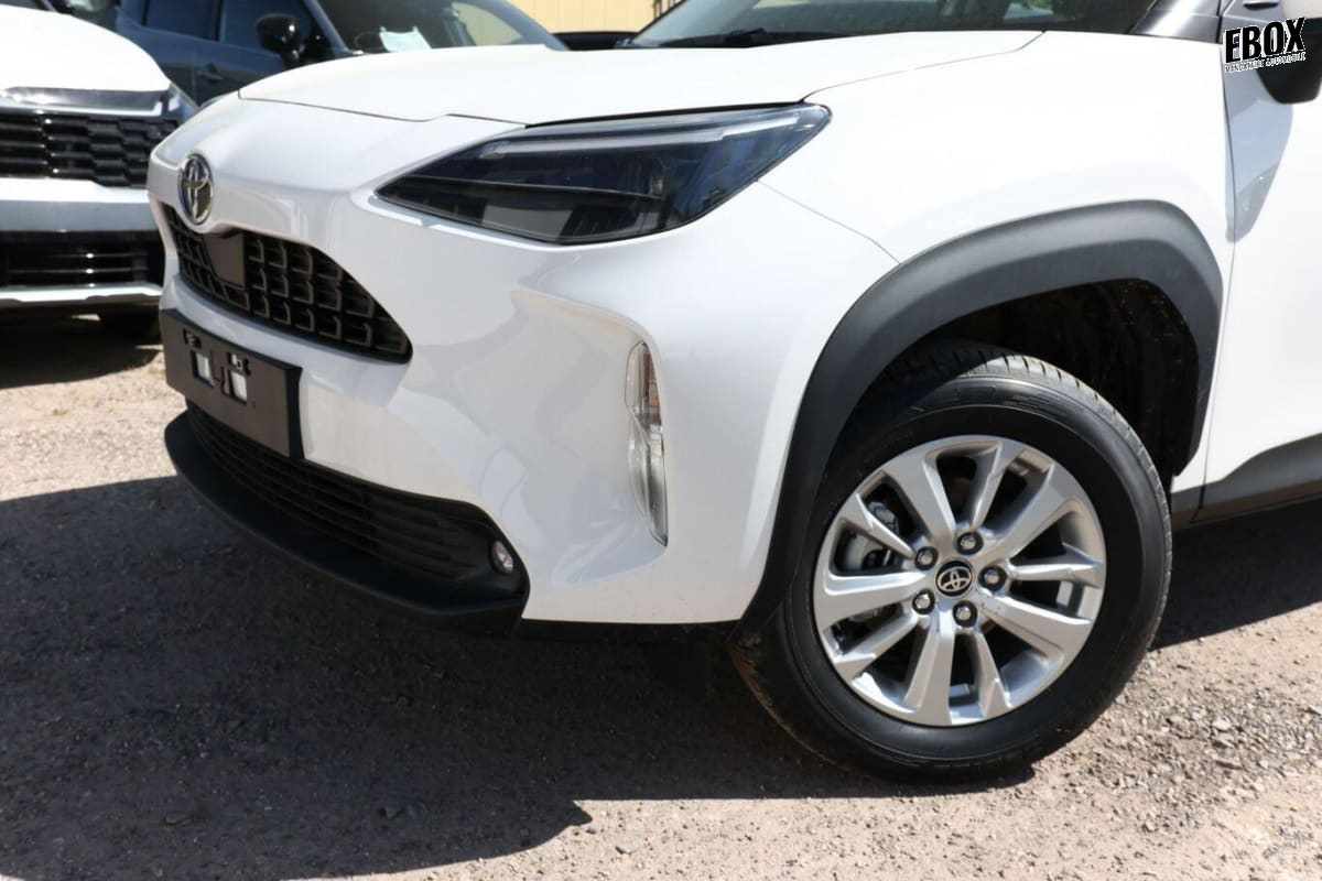 409095_p2 - TOYOTA - YARIS CROSS - 2026 - photo 5
