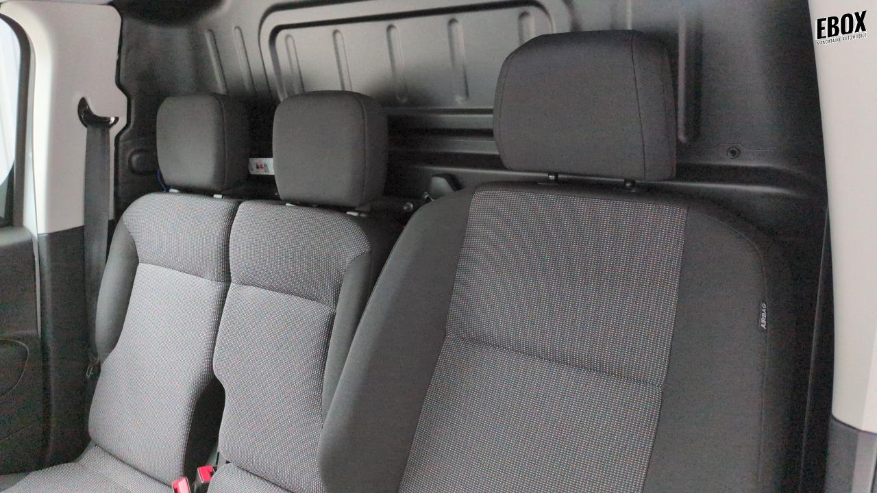 48905_p28 - PEUGEOT - PARTNER - 2026 - photo 12