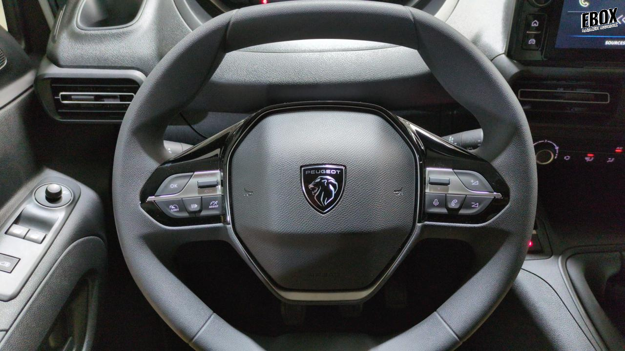 48905_p28 - PEUGEOT - PARTNER - 2026 - photo 15