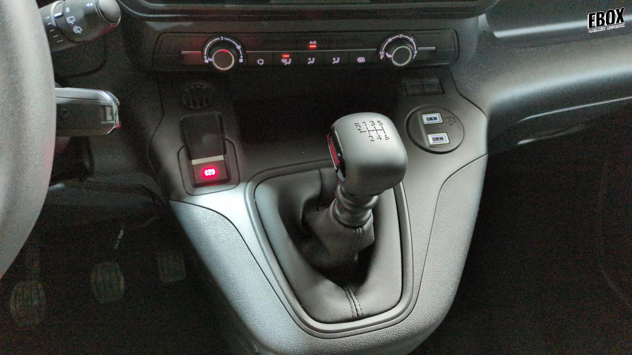 48905_p28 - PEUGEOT - PARTNER - 2026 - photo 19