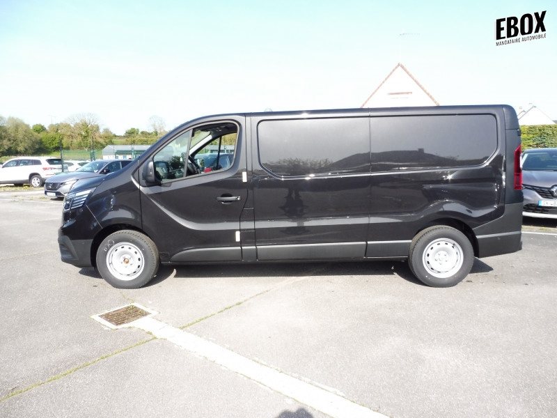 73400_p51 - RENAULT - TRAFIC - 2025 - photo 5