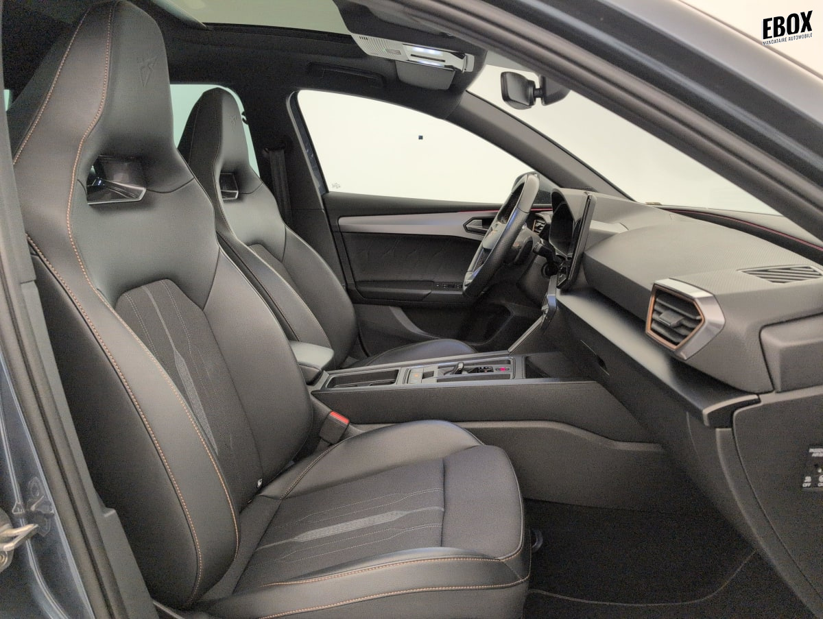 405928_p2 - CUPRA - LEON - 2024 - photo 9