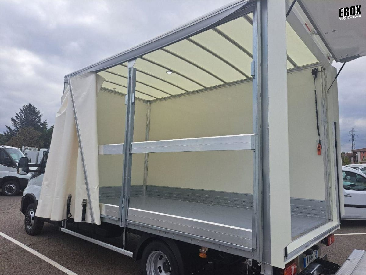 392394_p2 - IVECO - DAILY CAISSE - 2025 - photo 4