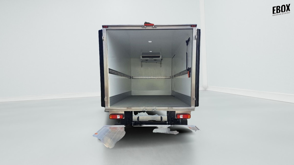392393_p2 - IVECO - DAILY FRIGORIFIQUE - 2025 - photo 3