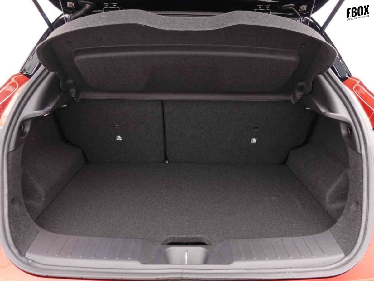 388365_p2 - NISSAN - JUKE - 2026 - photo 6