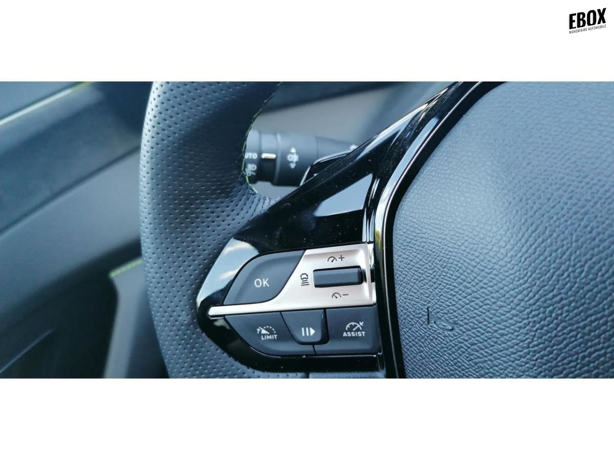 386310_p2 - PEUGEOT - 308 - 2026 - photo 9