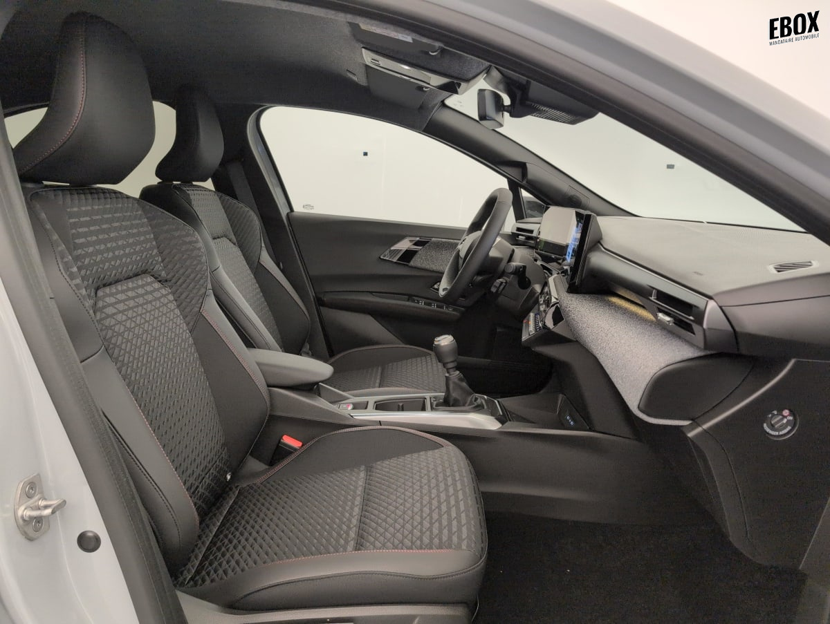 408574_p2 - RENAULT - CLIO 6 - 2026 - photo 9
