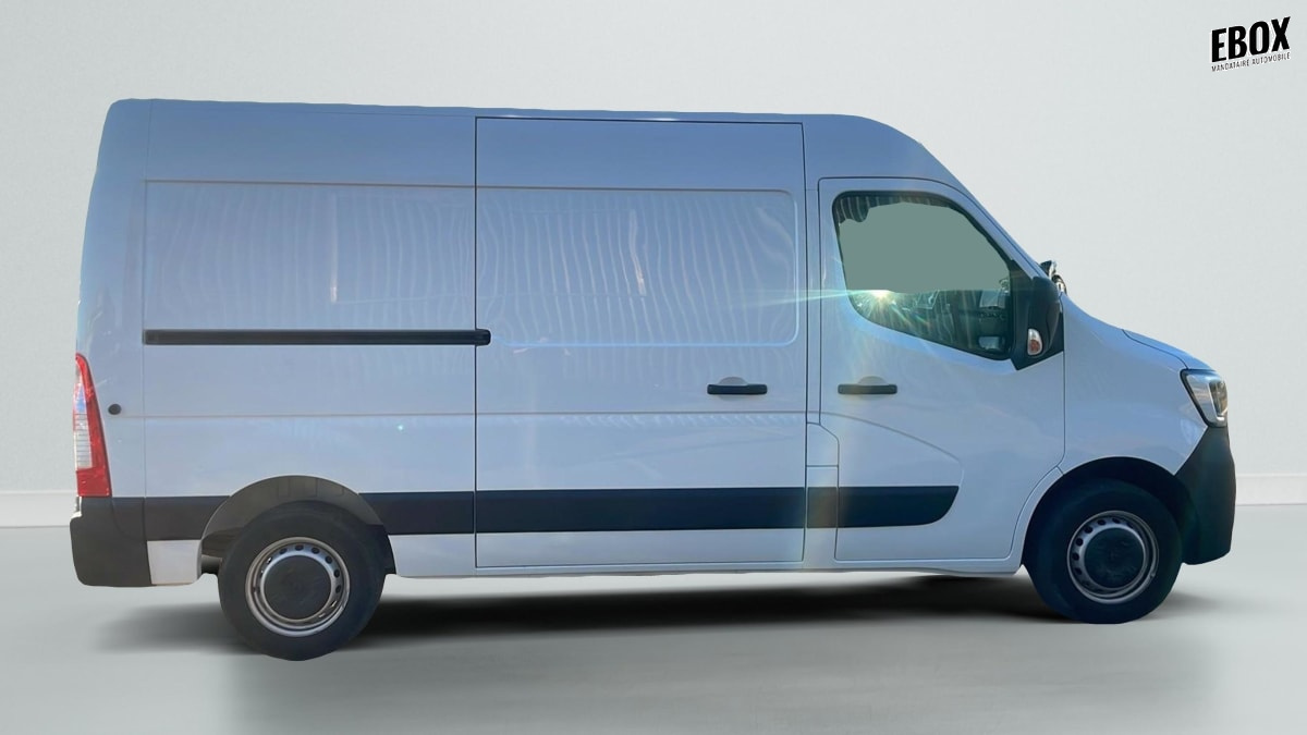 407534_p2 - RENAULT - MASTER - 2024 - photo 8