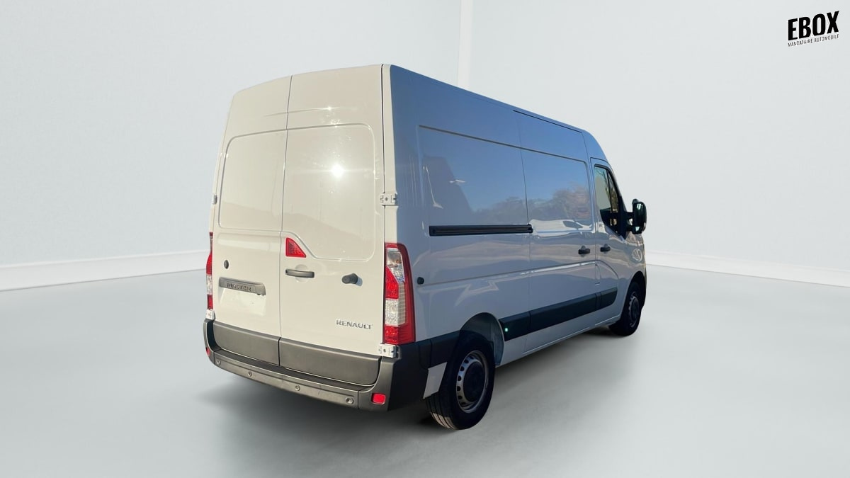 407534_p2 - RENAULT - MASTER - 2024 - photo 7