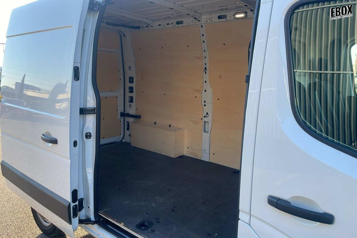 407534_p2 - RENAULT - MASTER - 2024 - photo 10