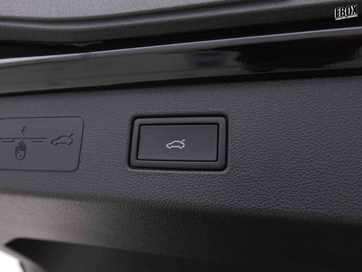 410116_p2 - VOLKSWAGEN - T ROC - 2026 - photo 7