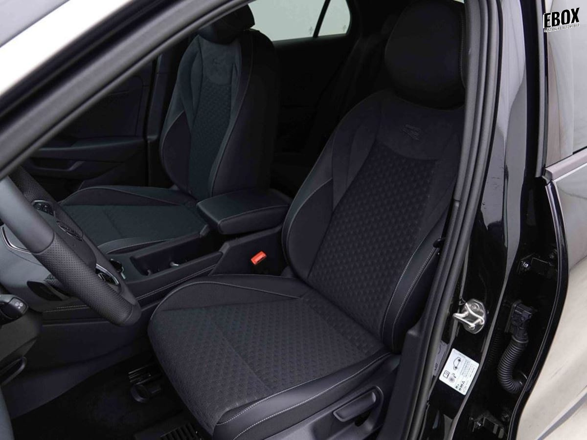 410116_p2 - VOLKSWAGEN - T ROC - 2026 - photo 8