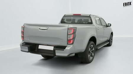 402716_p2 - ISUZU - D MAX - 2026