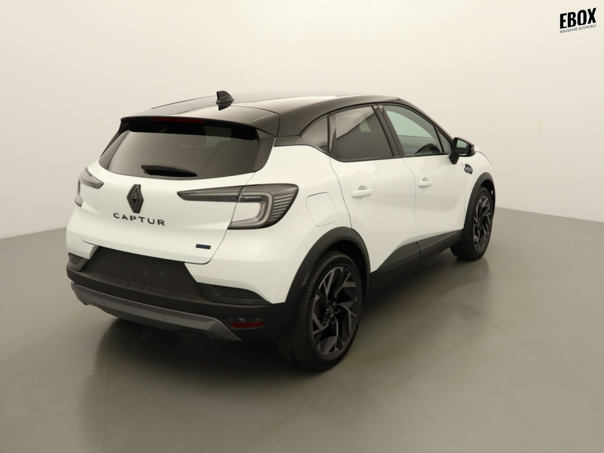 N203816_p3 - RENAULT - CAPTUR - 2026 - photo 2