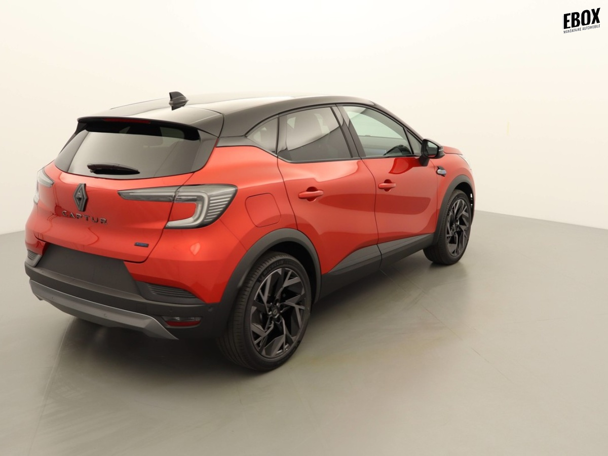 N203821_p3 - RENAULT - CAPTUR - 2026 - photo 2
