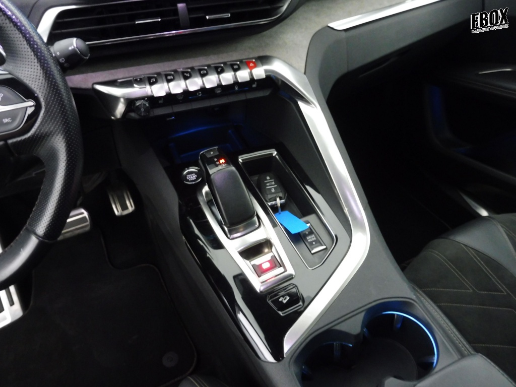 74135_p51 - PEUGEOT - 3008 - 2022 - photo 14