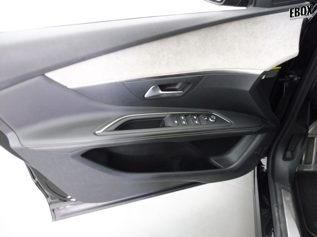74135_p51 - PEUGEOT - 3008 - 2022 - photo 18