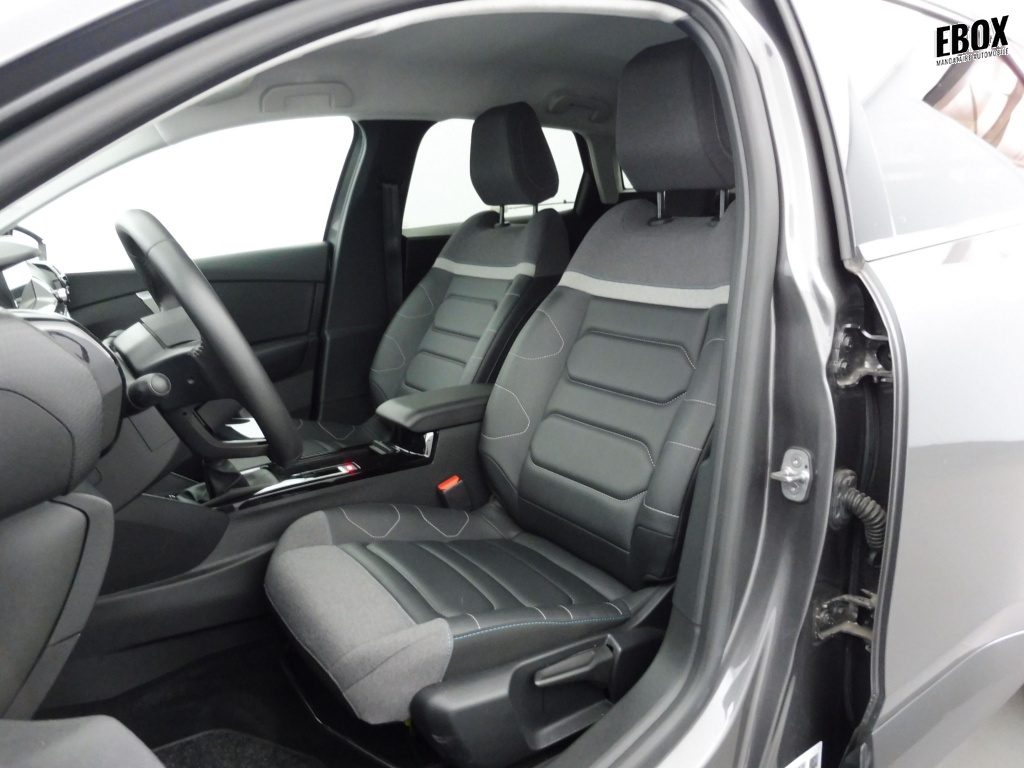 75230_p51 - CITROEN - C4 - 2024 - photo 15
