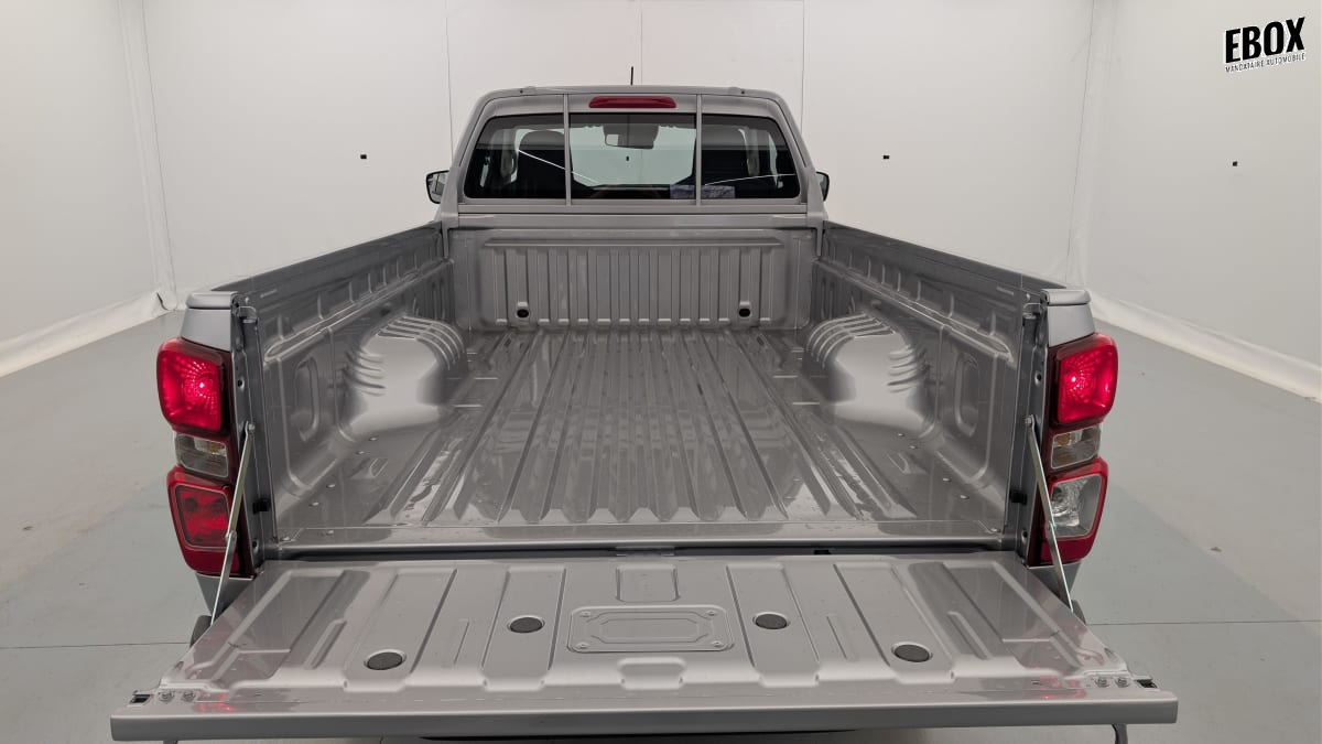 385044_p2 - ISUZU - D MAX - 2026 - photo 10