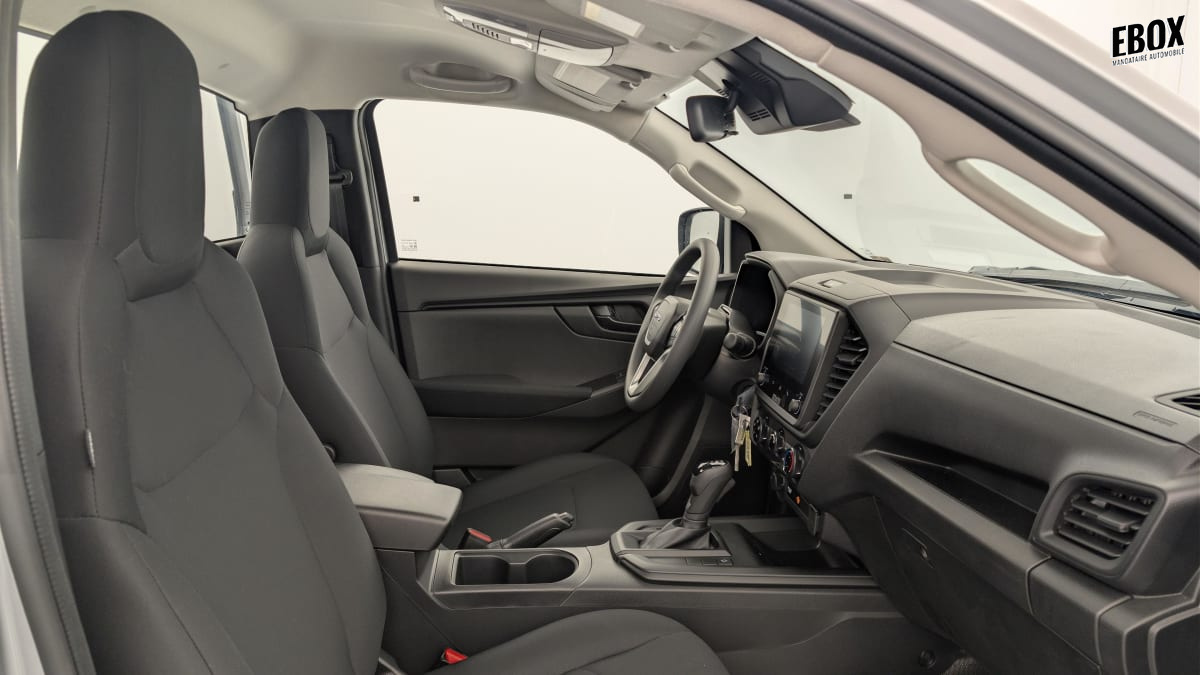 385044_p2 - ISUZU - D MAX - 2026 - photo 9