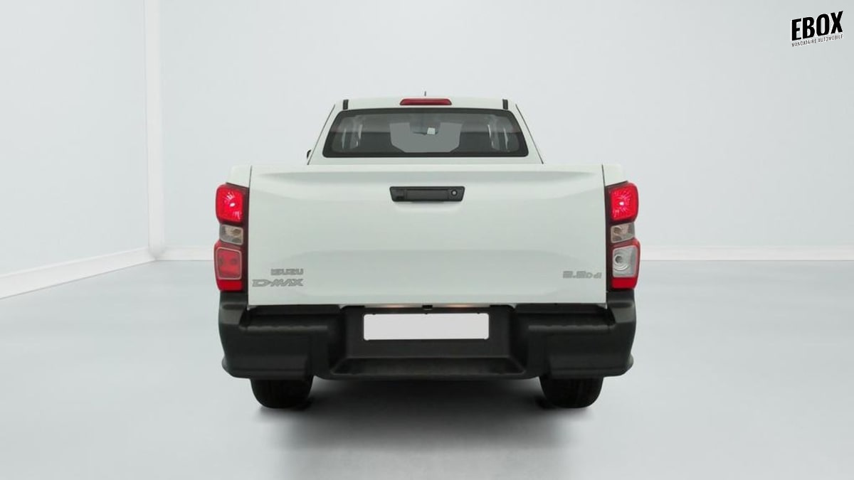 385169_p2 - ISUZU - D MAX - 2026 - photo 7