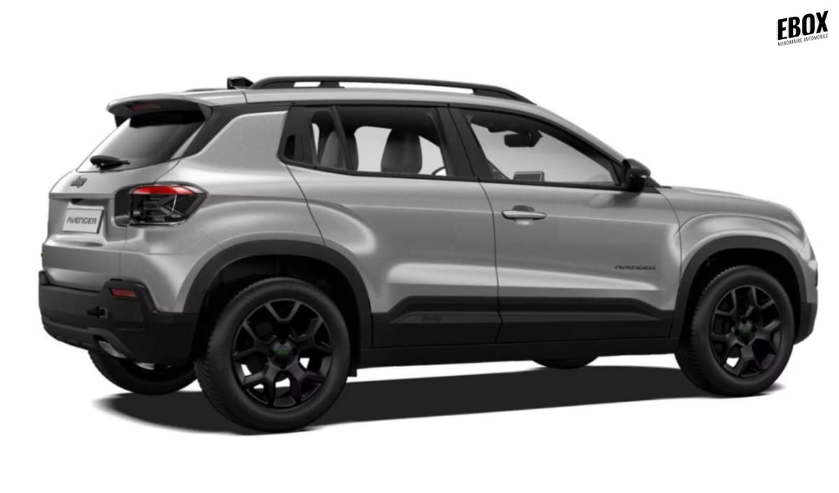 414899_p2 - JEEP - AVENGER - 2026 - photo 4