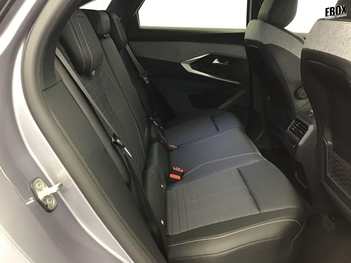 404258_p2 - PEUGEOT - 3008 - 2026 - photo 5