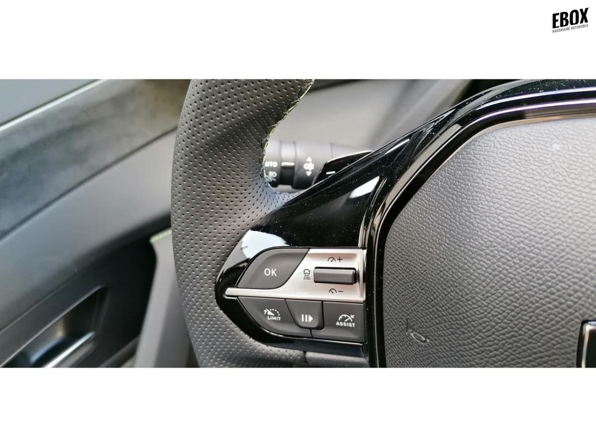 386311_p2 - PEUGEOT - 308 - 2026 - photo 9
