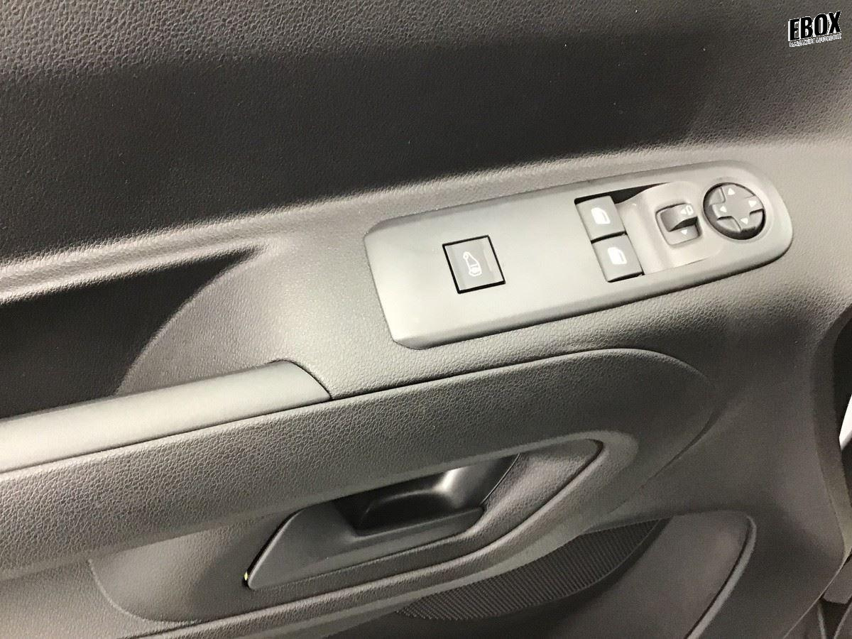 404331_p2 - PEUGEOT - PARTNER - 2026 - photo 9