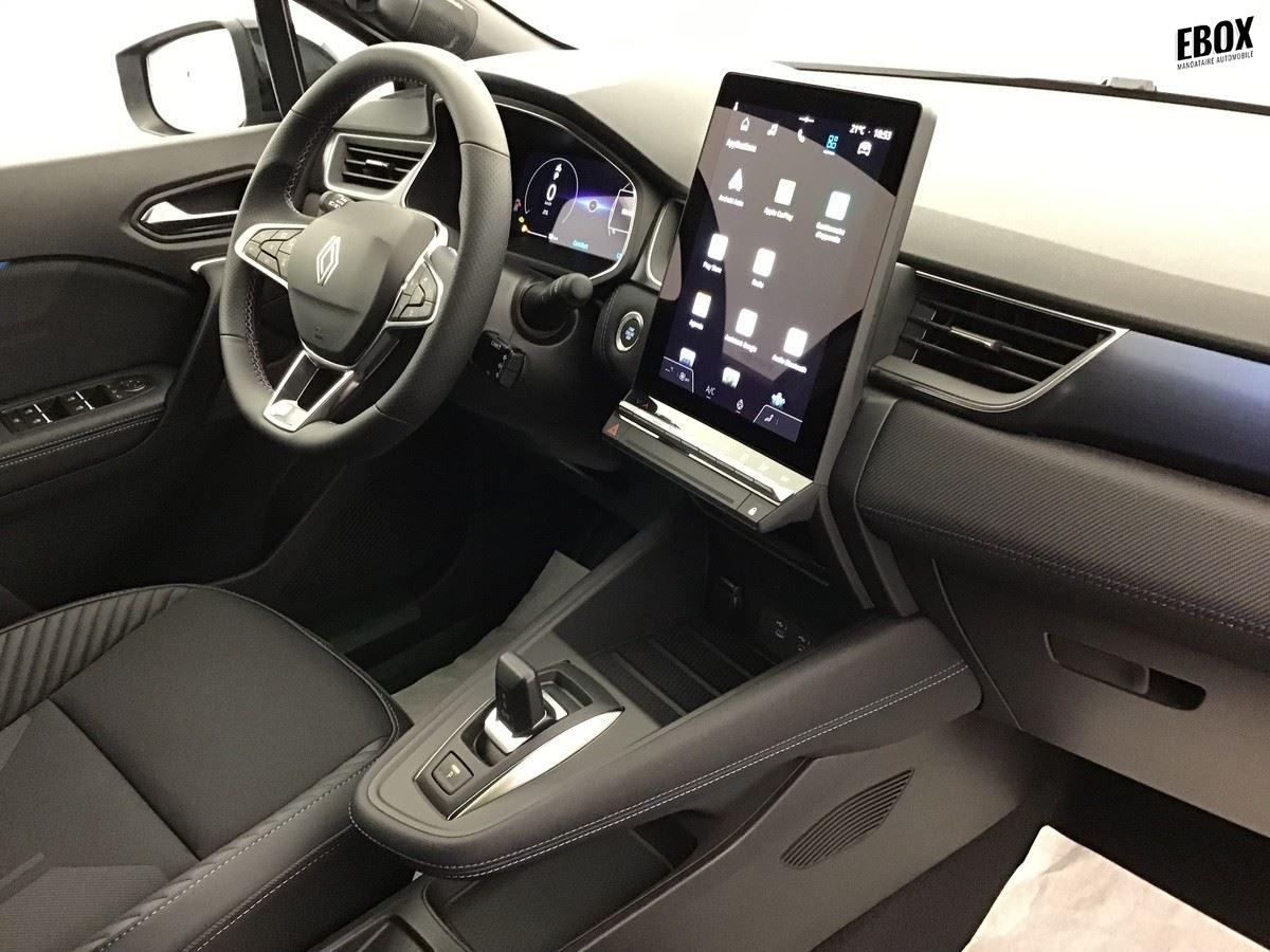 415012_p2 - RENAULT - CAPTUR - 2026 - photo 3