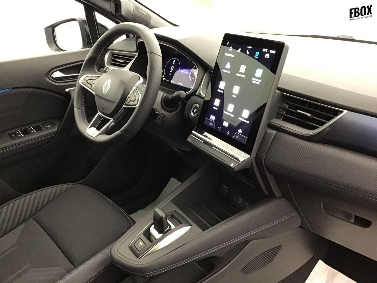 415013_p2 - RENAULT - CAPTUR - 2026 - photo 3
