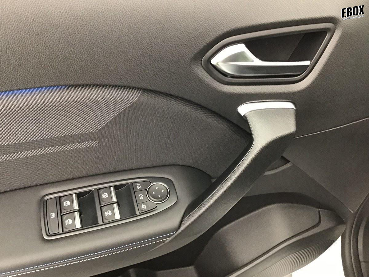 415013_p2 - RENAULT - CAPTUR - 2026 - photo 4