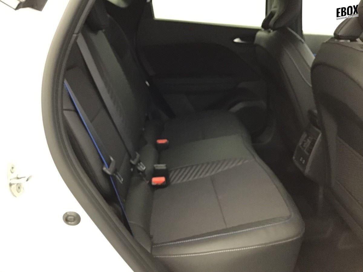 415013_p2 - RENAULT - CAPTUR - 2026 - photo 2