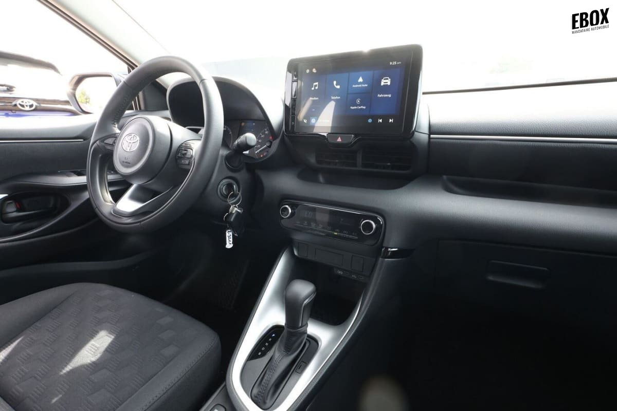 415112_p2 - TOYOTA - YARIS - 2026 - photo 9
