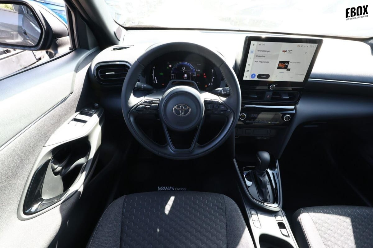 414334_p2 - TOYOTA - YARIS CROSS - 2026 - photo 7
