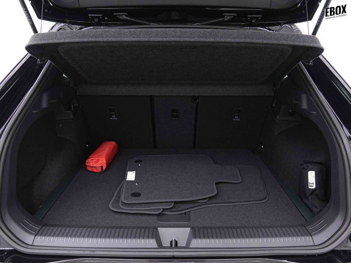 413677_p2 - VOLKSWAGEN - T ROC - 2026 - photo 6